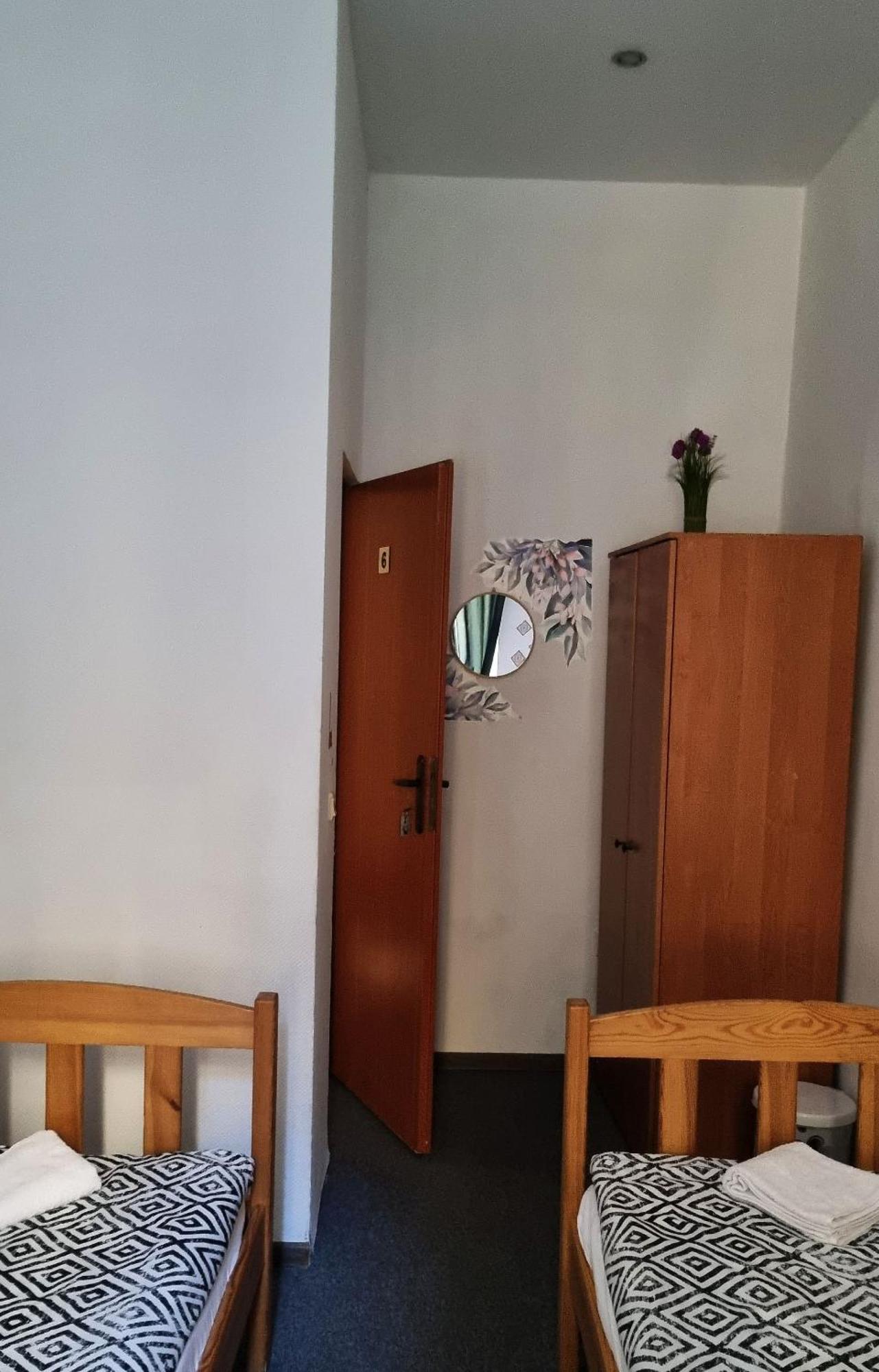 Green Cat Rooms クラクフ エクステリア 写真